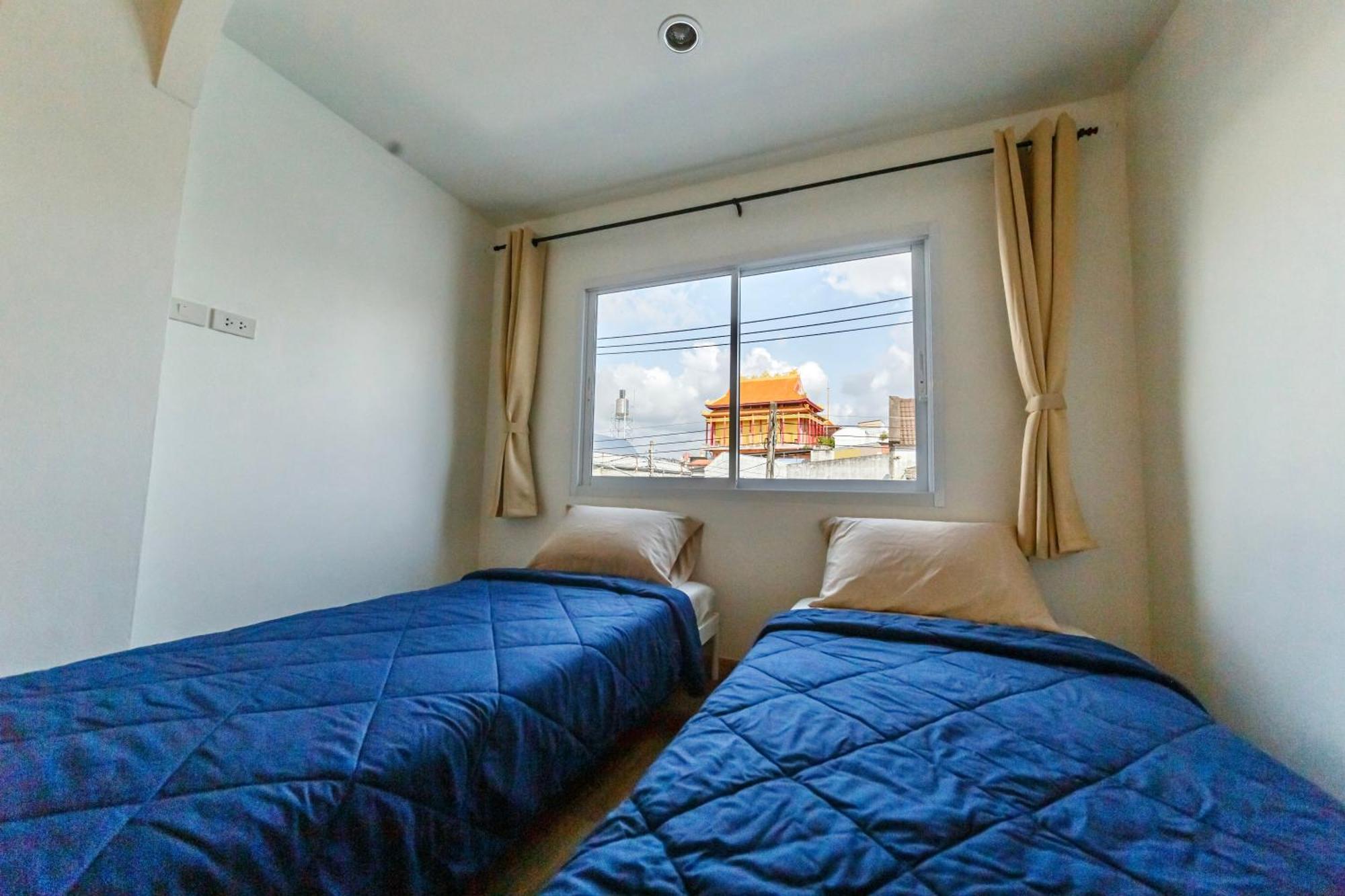 De Blue Door, Hatyai 合艾 外观 照片