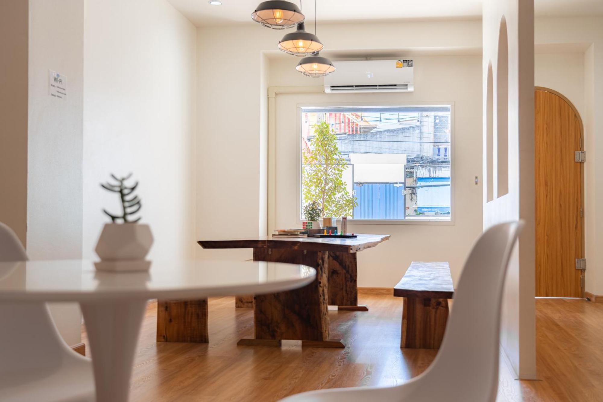 De Blue Door, Hatyai 合艾 外观 照片